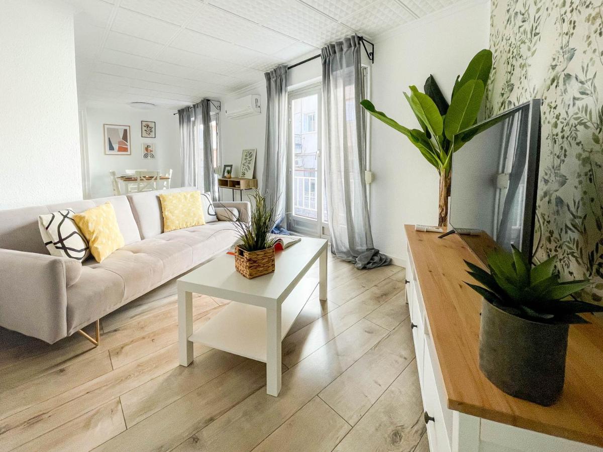 Modern 2 Bedroom Apartment Close To City Center Alicante Bagian luar foto